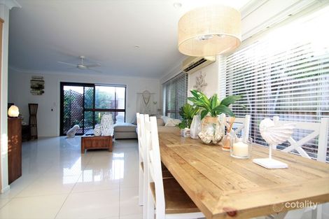 Property photo of 2/29 Runaway Bay Avenue Runaway Bay QLD 4216