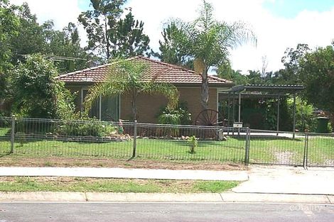 4 Hyde Ct, Regents Park, QLD 4118