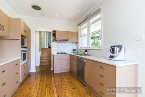Property photo of 36 Kimbarra Close Kotara NSW 2289