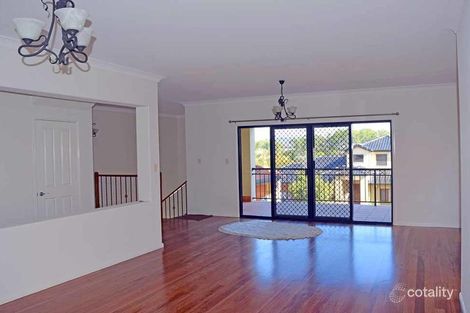 Property photo of 1/18 Mulgrave Crescent Varsity Lakes QLD 4227