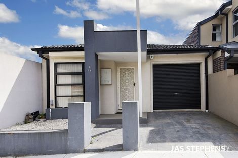 Property photo of 2/38 Sydney Street Footscray VIC 3011