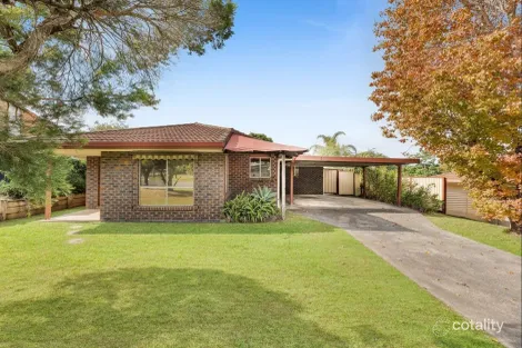 Property photo of 6 Halfmoon Street Browns Plains QLD 4118