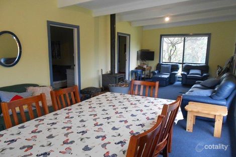 Property photo of 2 Beach Parade Sandy Point VIC 3959