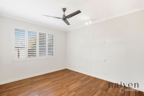 Property photo of 2/19 Yeovil Crescent Bicton WA 6157