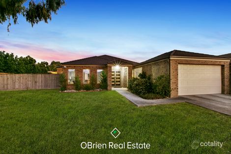 Property photo of 5 Malouf Court Pakenham VIC 3810