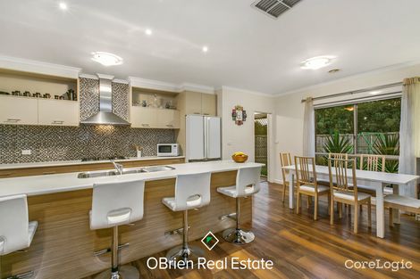 Property photo of 5 Malouf Court Pakenham VIC 3810