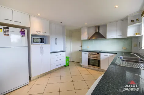 Property photo of 5/6 Miller Street Bargara QLD 4670