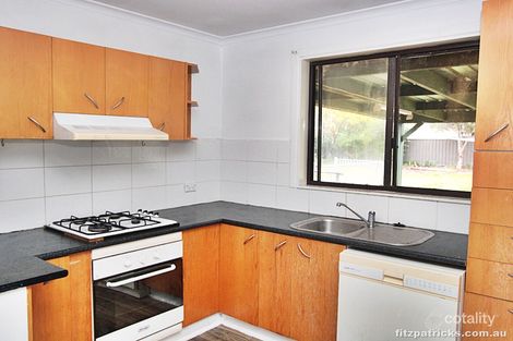 Property photo of 4 Smithies Place Ashmont NSW 2650
