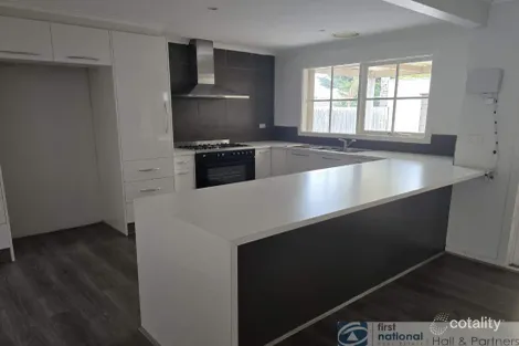 Property photo of 45 Chirnside Road Berwick VIC 3806