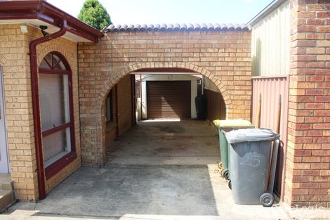 Property photo of 25 Lillas Place Minto NSW 2566