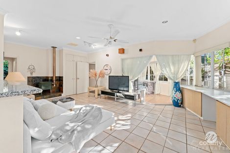 Property photo of 207 Riverton Drive North Shelley WA 6148