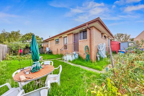 Property photo of 3/30-32 Ivanhoe Avenue St Albans VIC 3021