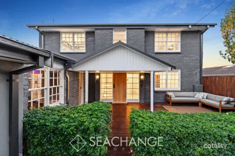 2 Bader Ct, Frankston South, VIC 3199