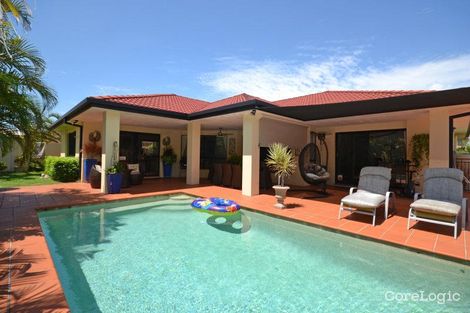 Property photo of 4 Annies Court Benowa QLD 4217