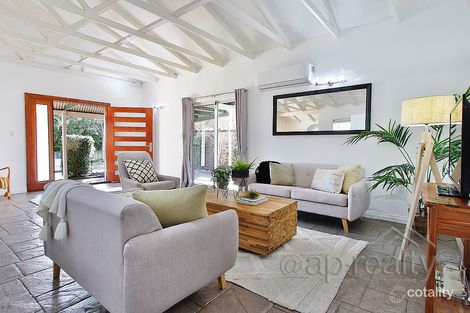 Property photo of 7 Clifford Place Forest Lake QLD 4078