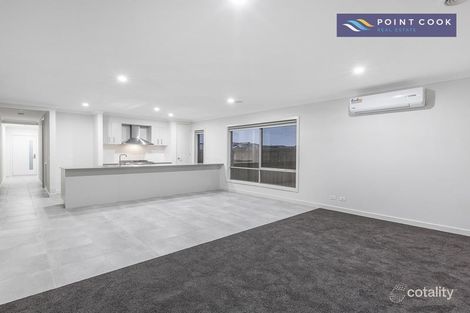 Property photo of 12 Fairwater Drive Point Cook VIC 3030