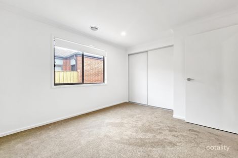 Property photo of 24 Rushmore Way Bonnie Brook VIC 3335