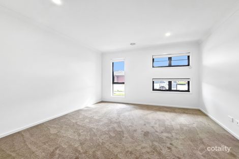 Property photo of 24 Rushmore Way Bonnie Brook VIC 3335