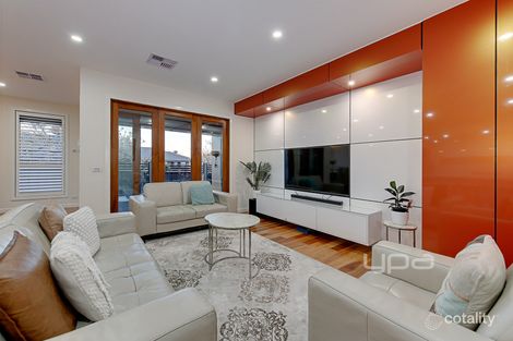 Property photo of 60 Brentwick Drive Craigieburn VIC 3064