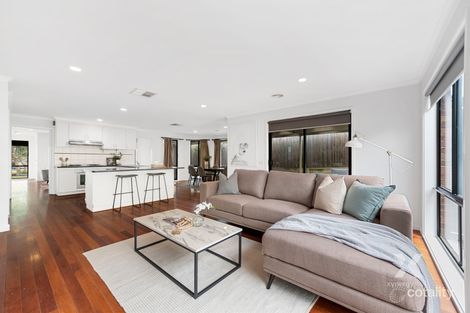 Property photo of 1 Tuileries Rise Narre Warren South VIC 3805