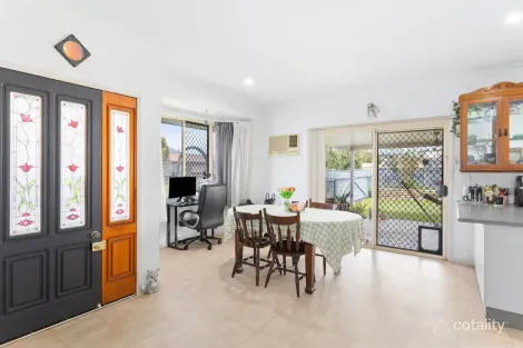 Property photo of 35 Carara Drive Kawana QLD 4701