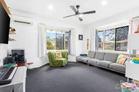 Property photo of 35 Carara Drive Kawana QLD 4701