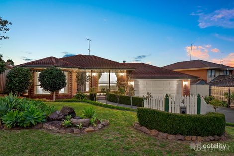 Property photo of 4 Aberdeen Heights Pakenham VIC 3810