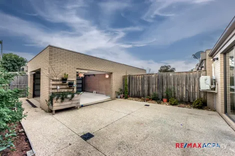 Property photo of 9 Chessington Drive Williams Landing VIC 3027