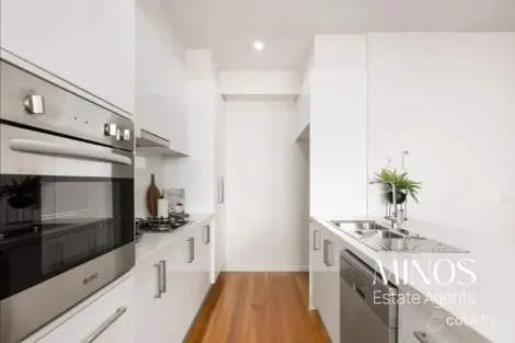 Property photo of 3/74 Nott Street Port Melbourne VIC 3207
