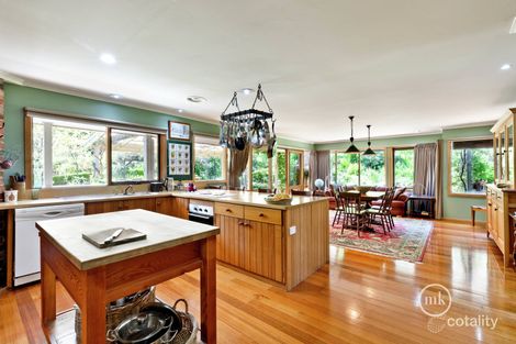 Property photo of 105 Overbank Road Eltham VIC 3095