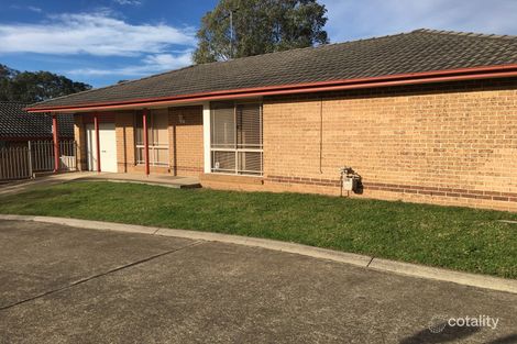 Property photo of 2/4 Westmoreland Road Minto NSW 2566
