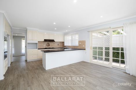Property photo of 5 Olympic Avenue Mount Clear VIC 3350