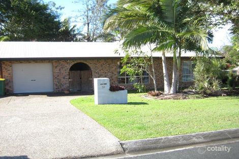 38 Chantilly Cres, Beerwah, QLD 4519