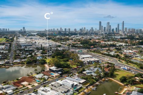 13 Boomerang Cres, Bundall, QLD 4217