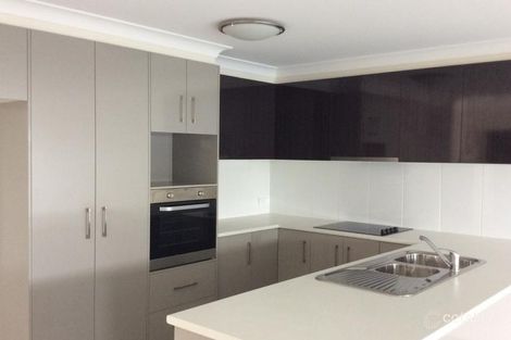 2/10 Alexander Ave, Highfields, QLD 4352