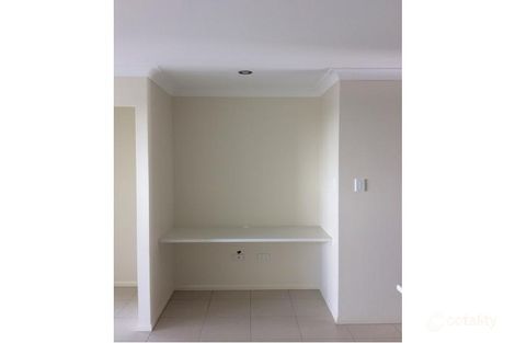 Property photo of 2/10 Alexander Avenue Highfields QLD 4352