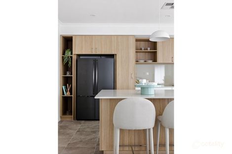 Property photo of 15 Dawes Way Mandogalup WA 6167