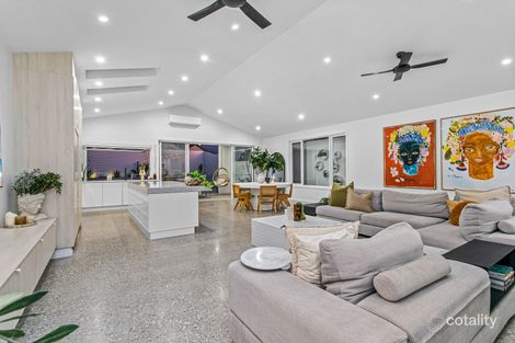 Property photo of 8 McLennan Street Woody Point QLD 4019