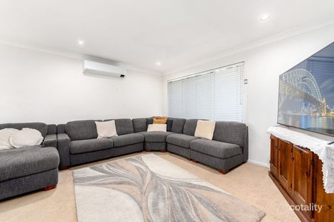 Property photo of 10 David Place Mount Annan NSW 2567