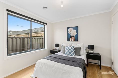 Property photo of 8 Marshall Terrace Point Cook VIC 3030