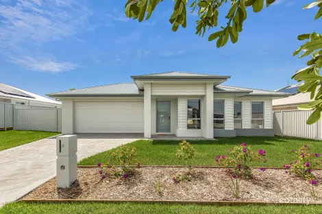 Property photo of 20 Basil Street Moonee Beach NSW 2450