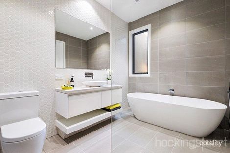Property photo of 40A McGuinness Road Bentleigh East VIC 3165