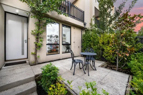 Property photo of 23 Crefden Street Maidstone VIC 3012