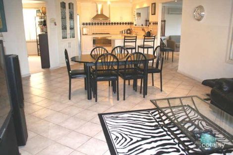 Property photo of 3 Barlow Place Horningsea Park NSW 2171