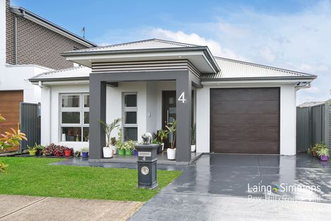 4 PENROSE ST, MARSDEN PARK, NSW 2765