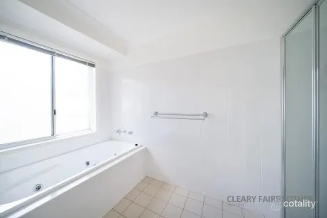 Property photo of 13 Walpole Close Kelso NSW 2795