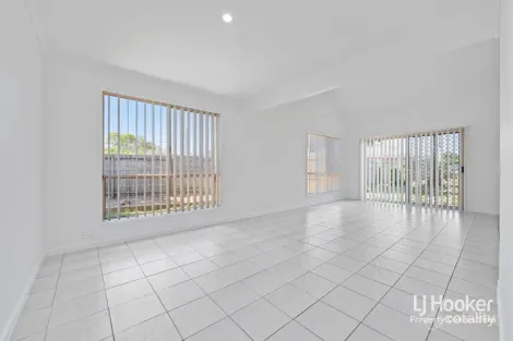 Property photo of 3 Hylacola Drive Albany Creek QLD 4035