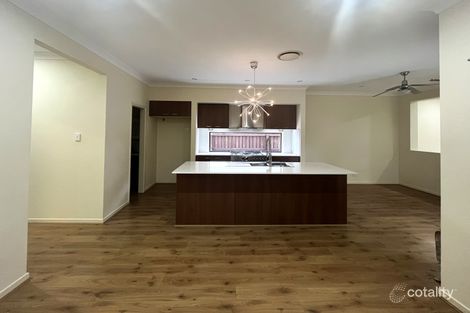 Property photo of 25 Dewberry Place Bridgeman Downs QLD 4035