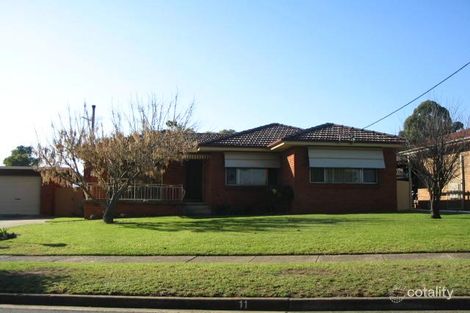 11 Molonglo Rd, Seven Hills, NSW 2147