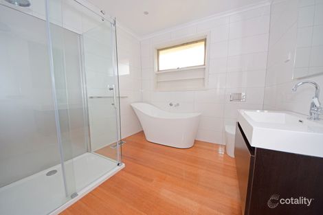 Property photo of 53 Kauri Grove Glen Waverley VIC 3150